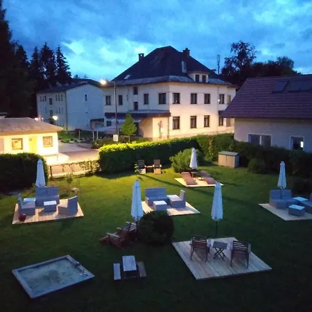 Gaestehaus Residenz Lapeiner Penzion Pörtschach am Wörthersee