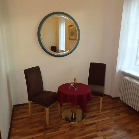 Gasthuis Gaestehaus Residenz Lapeiner Pörtschach am Wörthersee