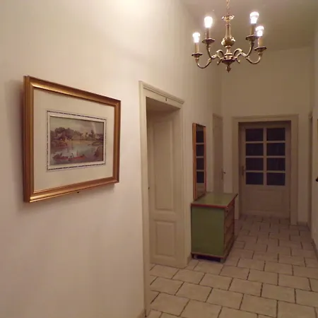 Gaestehaus Residenz Lapeiner 4*