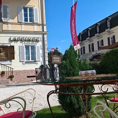 Gasthuis Gaestehaus Residenz Lapeiner