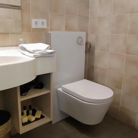 Gaestehaus Residenz Lapeiner Gasthuis Pörtschach am Wörthersee